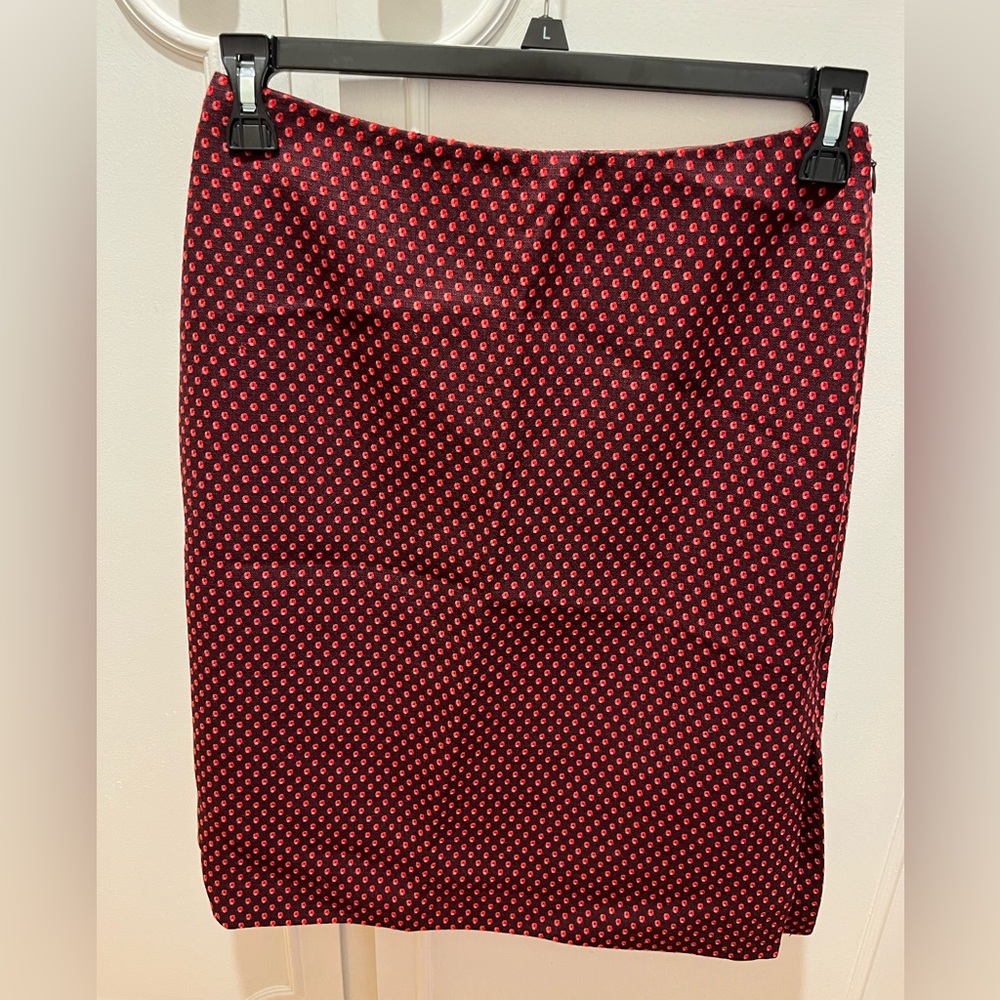 Ellen Tracy plum color  skirt